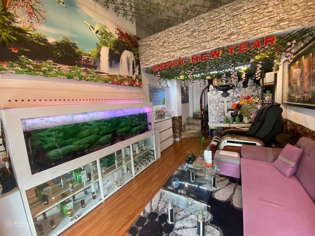 Mặt phố ngọc lâm, bồ đề, hà nội. diện tích 78m2, mặt tiền 6,4m. dưới 30 tỷ