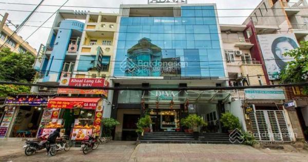 Rẻ nhất khu sân bay! bán tòa nhà bạch đằng, p2, tân bình. dt 8x25m hầm + 7tầng  150tr  giá 45 tỷ