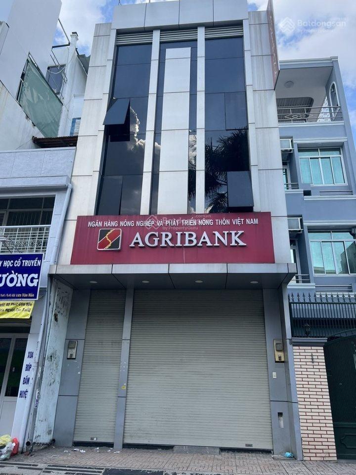 Kinh đô thời trang  trần quang diệu, q. 3  140m2 (8x18m), 6 tầng  hđt 200tr/th  giá chỉ 45 tỷ