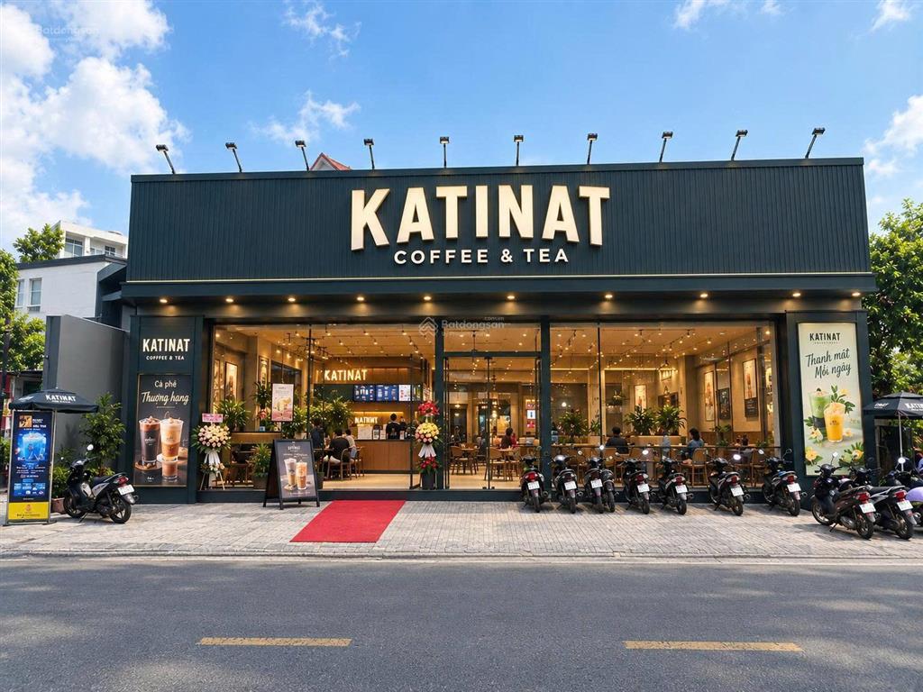 Bán tòa nhà mt phan xích long, p.3, pn. dt 18 x 22m  hđt 200tr/th  hầm + 6 tầng  giá 59 tỷ