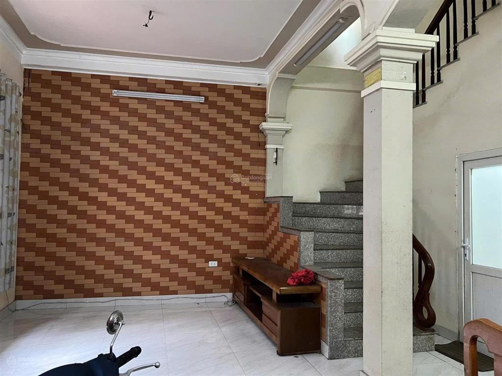Cho hộ gia đình thuê nhà tại ngõ 192 tam trinh, hoàng mai, hà nội