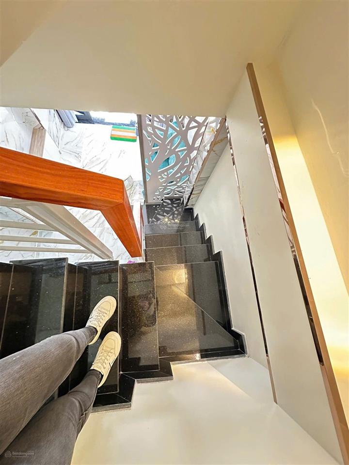 Bán nhà  3 tầng  gần 3 tháng 2  minh phụng  cây gõ  4 tỷ hơn