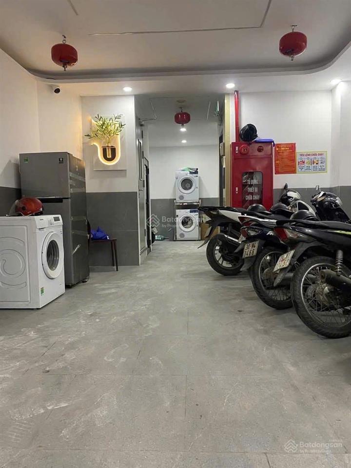 Bán chdv sát bv phương đông 60m², 6 tầng thang máy, 10 phòng, dòng tiền gần 1 tỷ/năm