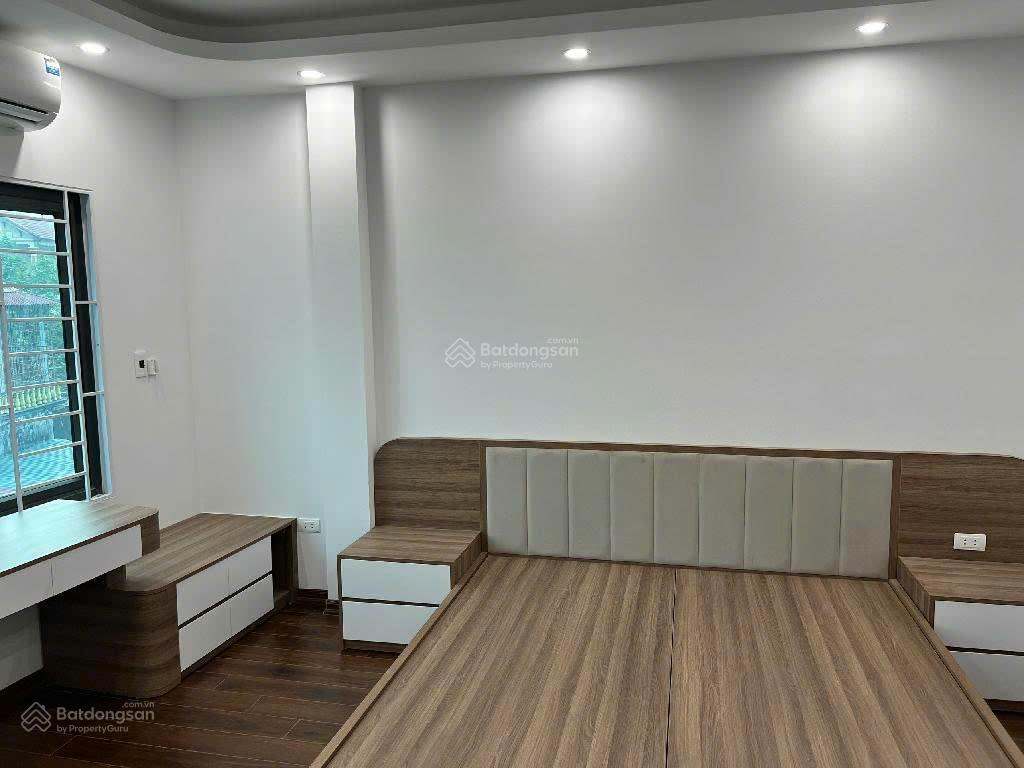 Bán nhà mới 5 tầng tây tựu  ô tô đỗ cổng  thoáng sáng nhỉnh 6 tỷ