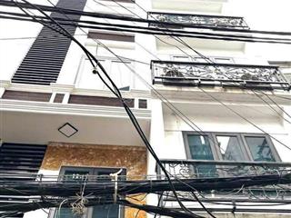 Tòa căn hộ dịch vụ gần đh công nghiệp 17 phòng 7 tầng thang máy dòng tiền 80tr/tháng