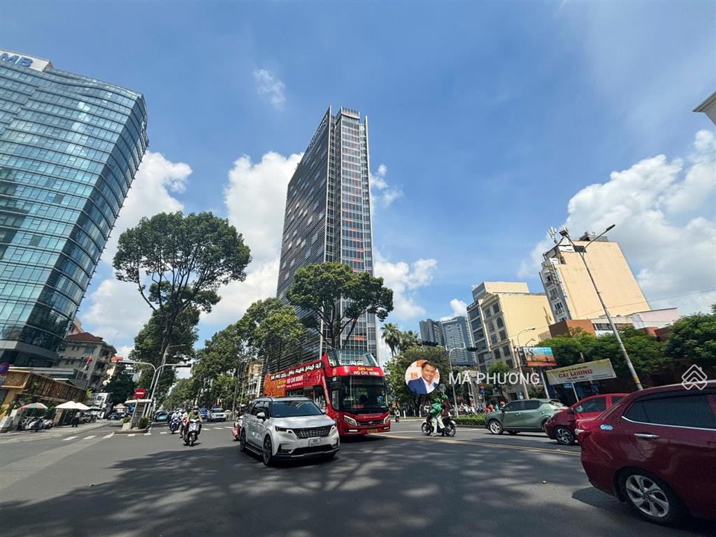 Bán nhà mt trần hưng đạo ngay pullman, vị trí vàng làm trụ sở vp