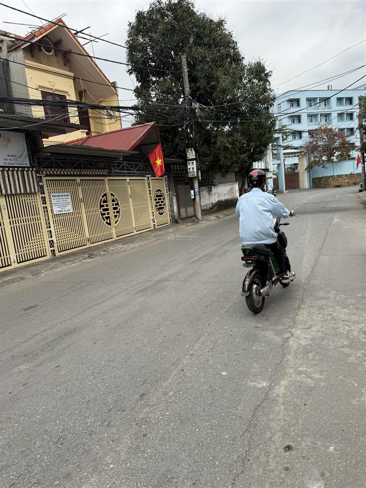Nhà tôi cần bán đất khu 7 thanh sơn, giá rẻ