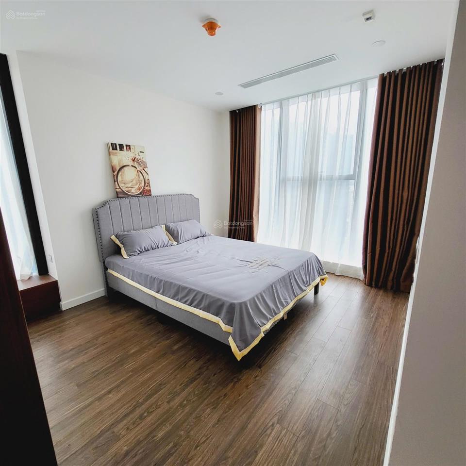 Chính chủ sunshine city cần bán 2 ngủ 8 tỷ, 3 ngủ 9 tỷ  duplex 15 tỷ  sđt 0981 757 ***