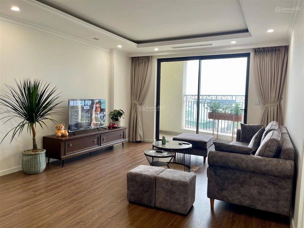 13 triệu / 3 ngủ / cho thuê sunshine garden giá rẻ  nhà đẹp  sđt 0981 757 ***