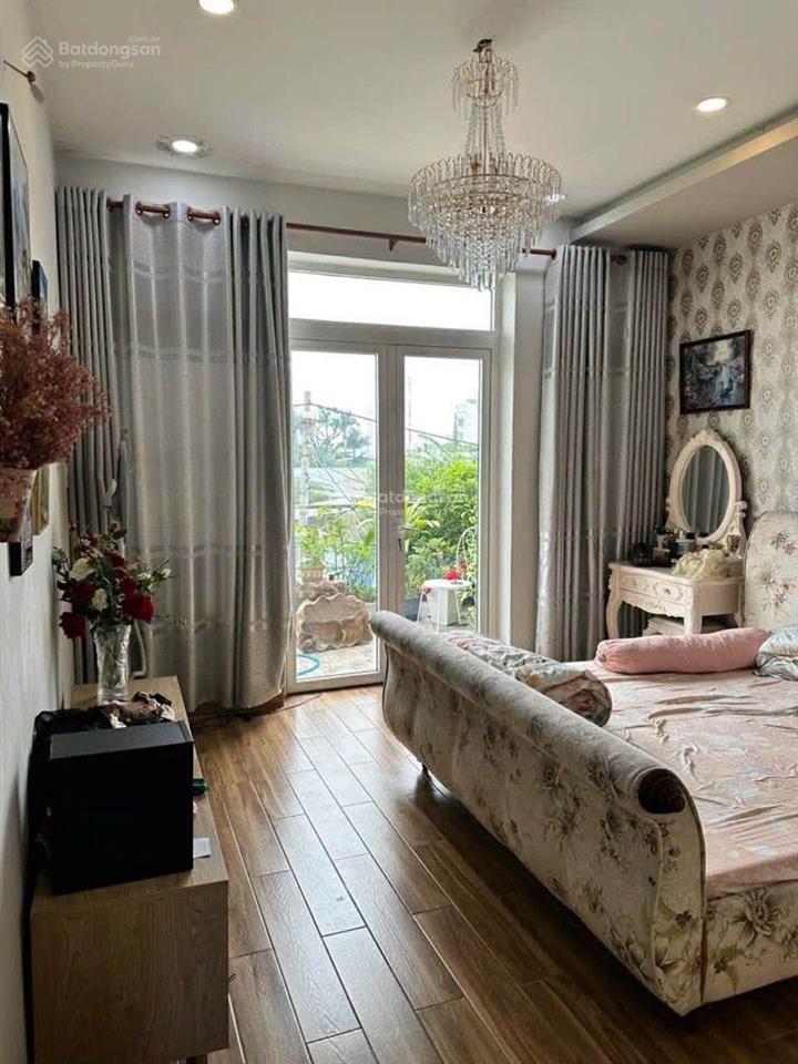 Nhà gần mã lò, 4x16m, 4pn, hẻm 6m oto, bình tân, 5 tỷ x