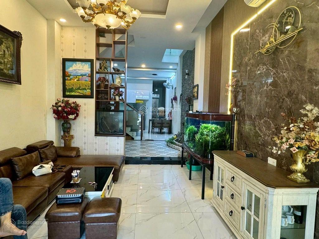 Nhà gần mã lò, 4x16m, 4pn, hẻm 6m oto, bình tân, 5 tỷ x