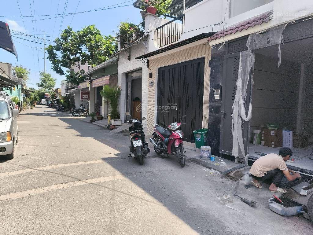 Nhà gần mã lò, 4x16m, 4pn, hẻm 6m oto, bình tân, 5 tỷ x