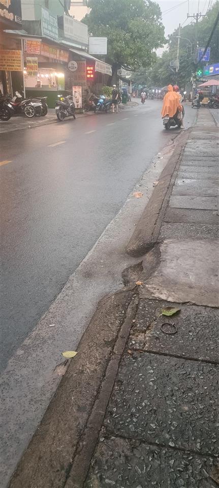 Nhà ở ngay 62m22 tầng 3 phòng ngủ.