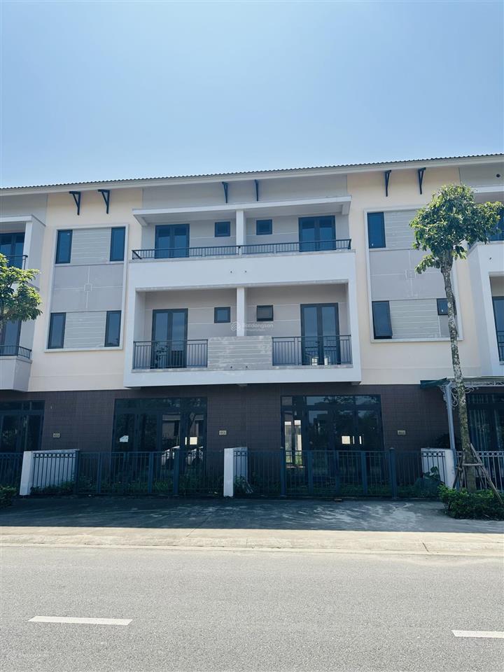 Siêu phẩm sh4 centa city vsip bắc ninh giá cực tốt chỉ 6,8 tỷ thiết kế tối ưu vừa kinh doanh,đầu tư