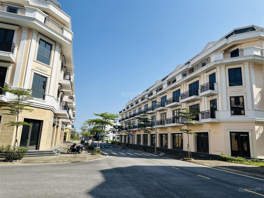 Bán căn vietsing square kđt vsip trục thông, đường trước nhà 17,5m giá chỉ 6,2 tỷ không 1 lỗi nhỏ