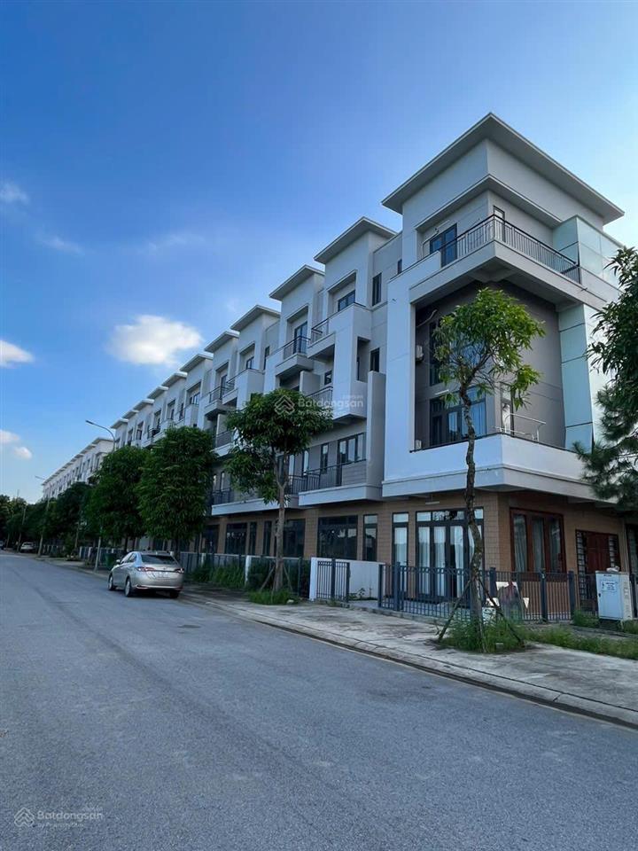Bán căn centa diamond, chỉ nhỉnh 6 tỷ dt 75m2 sẵn sổ hồng, trục thông 2 đầu vị trí siêu đẹp giá tốt