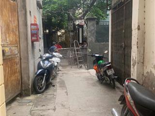 Bán nhà cổ nhuế cạnh đường tây thăng long. ô tô kd. 40m 1 tầng mt 5.2 lô góc. giá 8.25 tỷ