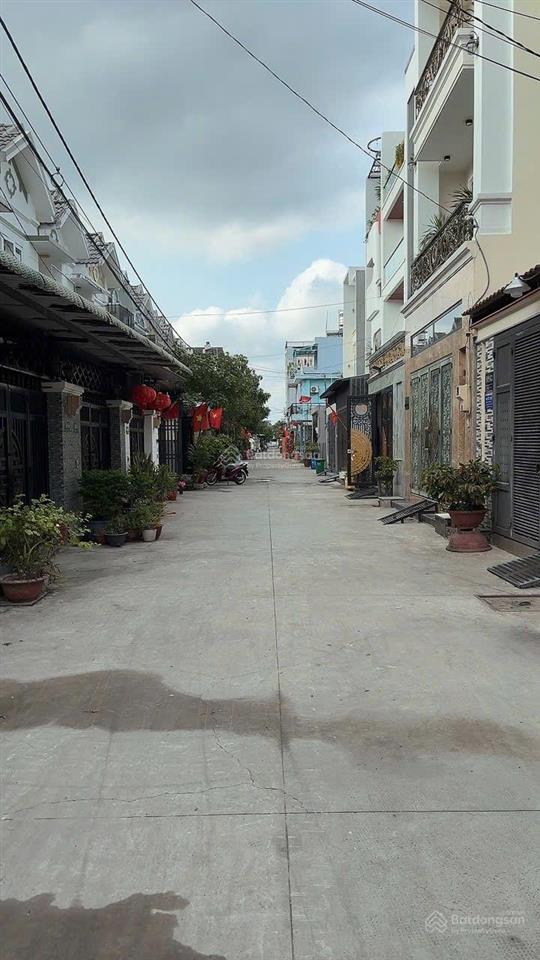 Bán nr tại thạnh xuân 33, 4,7 tỷ, 83,8m2, 2pn, 2wc, giá siêu hời