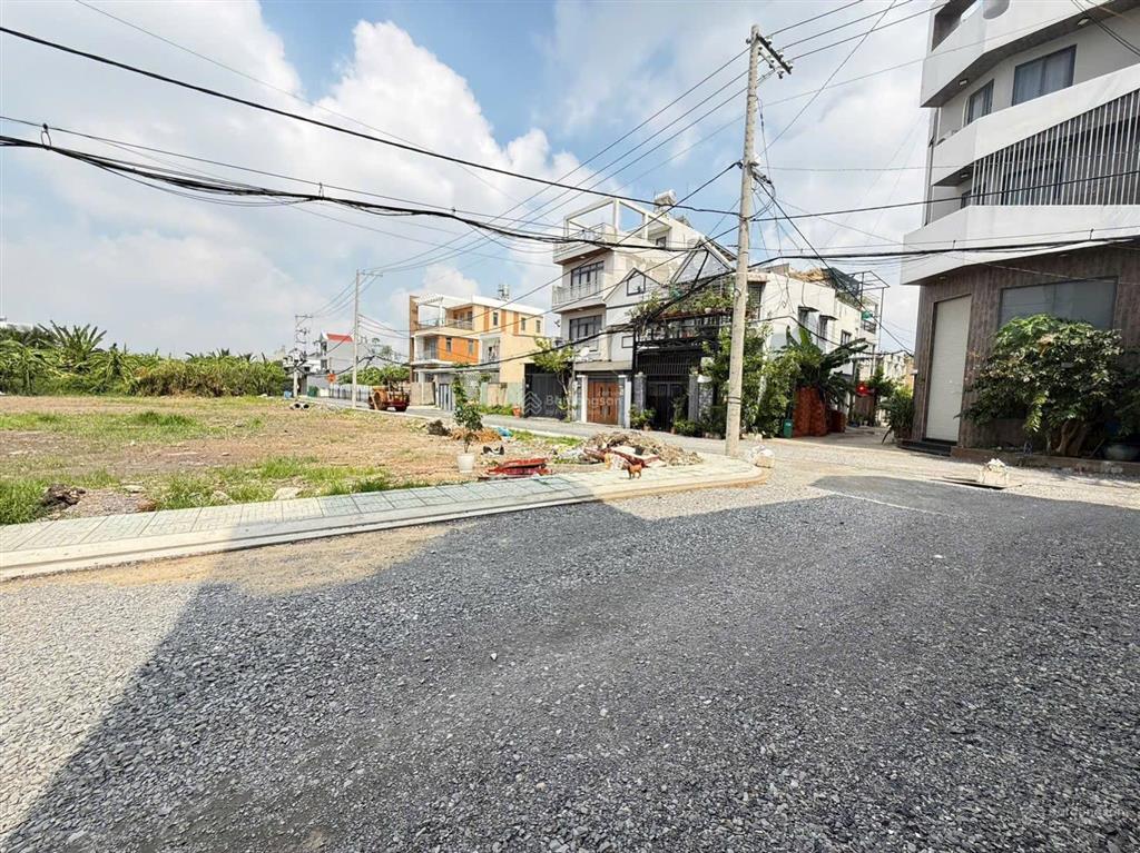 Đất bán tại thạnh xuân 24, 3,3 tỷ, 88m2 đẹp xuất sắc