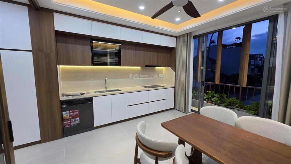 Bán nhà tại thạnh xuân 25, 7,9 tỷ, 58,5m2, 4pn, 5wc, full nội thất