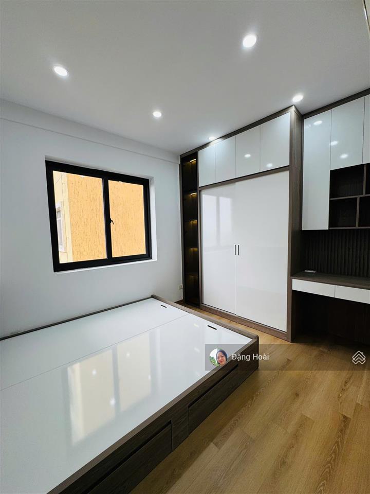 Căn góc sổ đỏ  sống giữa bán đảo linh đàm 59m2 ful đồ mới