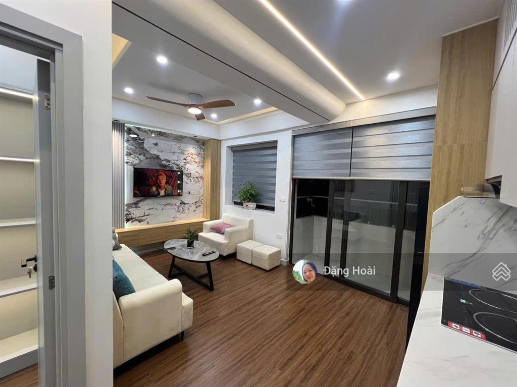 Nơ 8 bán đảo linh đàm, 59m², 3pn, full đồ, 4.98 tỷ