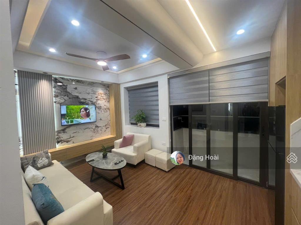 Nơ 8 bán đảo linh đàm, 59m², 3pn, full đồ, 4.98 tỷ
