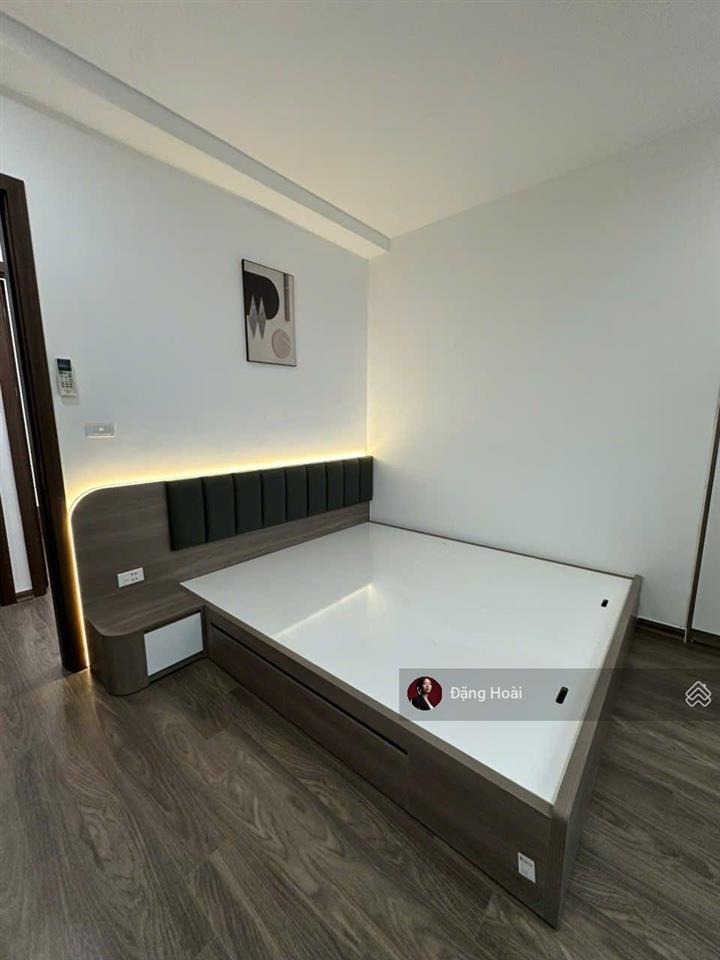 Chính chủ bán căn góc vp5 linh đàm 72m2, không gian sang trọng, sảnh tầng ốp đẹp, view hồ 5.85 tỷ.