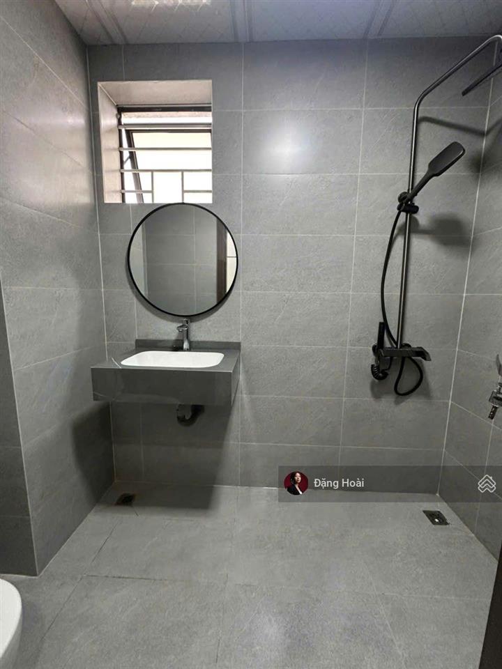 Chính chủ bán căn góc vp5 linh đàm 72m2, không gian sang trọng, sảnh tầng ốp đẹp, view hồ 5.85 tỷ.
