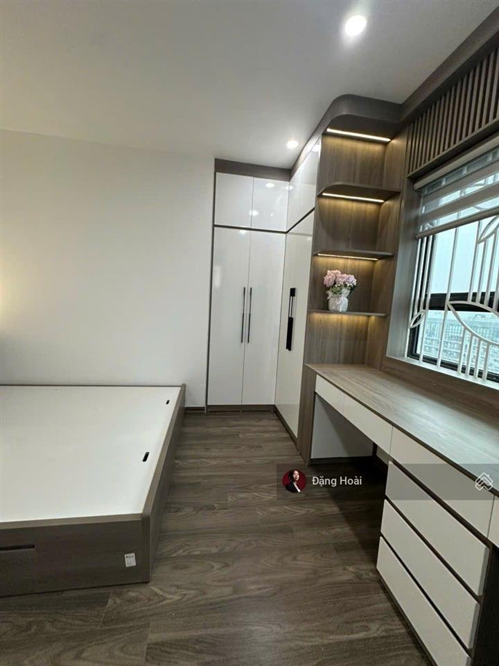 Chính chủ bán căn góc vp5 linh đàm 72m2, không gian sang trọng, sảnh tầng ốp đẹp, view hồ 5.85 tỷ.