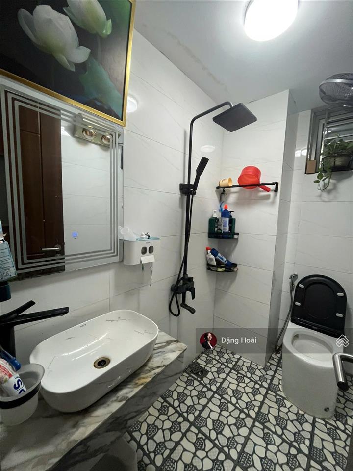 Chỉ 4 tỷ cho căn 83m2 hh1c linh đàm view hồ, full đồ, không gian sống lý tưởng