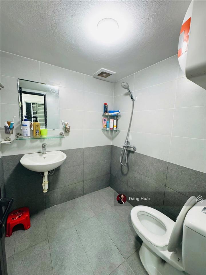 Siêu phẩm tầng thấp tòa nơ 3 bán đảo linh đàm 76m full đồ mới sổ đỏ chính chủ