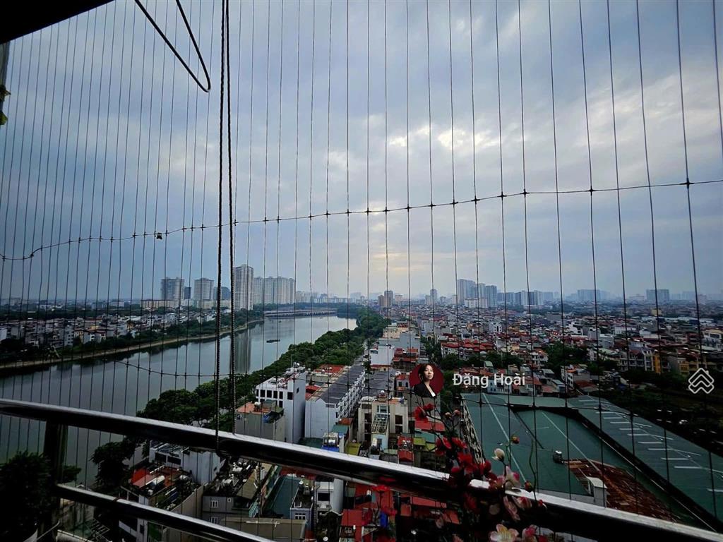 Hiếm có khó tìm căn hộ 102,2m view trực diện hồ linh đàm tại licogi 12 đại từ sổ đỏ cất két