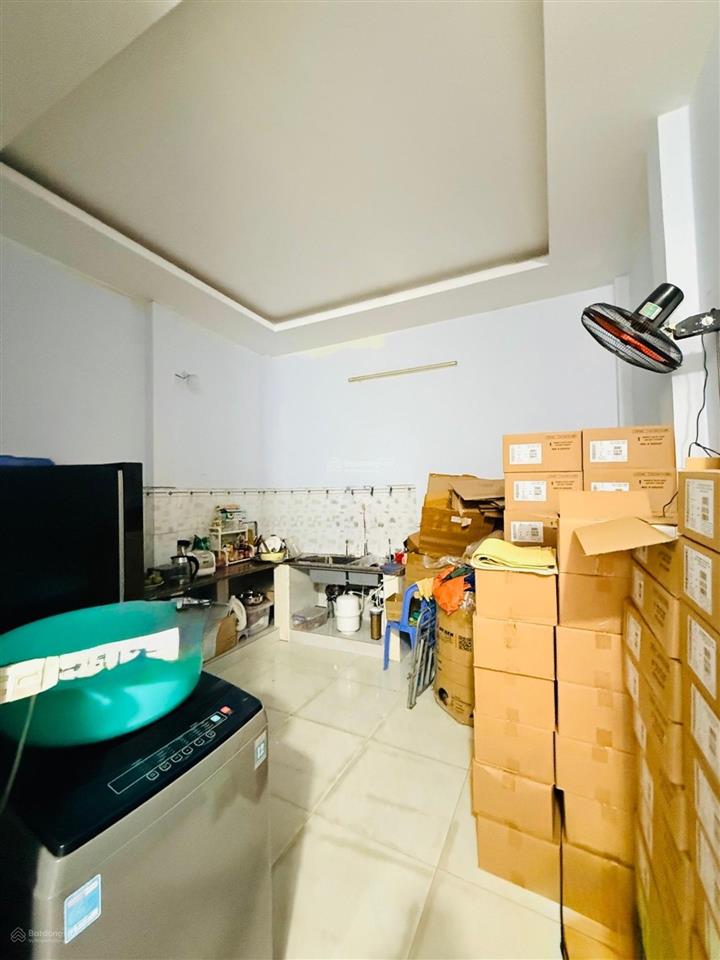 Mua 1 được 2 nhà ngay liên khu 45, bình tân. hẻm 5m xe hơi vào nhà, ngang lớn 8m x 12m, 2 tầng, nh