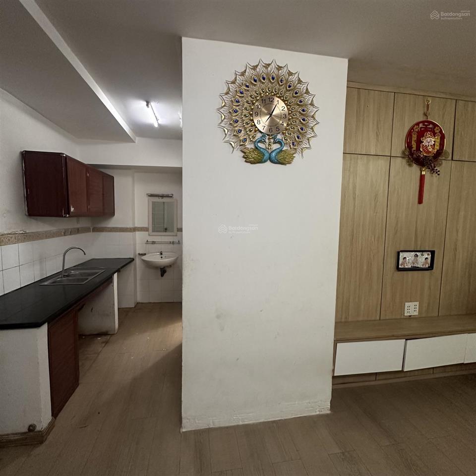 Cần bán căn chung cư ehome 4 vị trí tầng trệt tiếp đất. cách quốc lộ 13 chỉ 500m. cạnh tiến metro