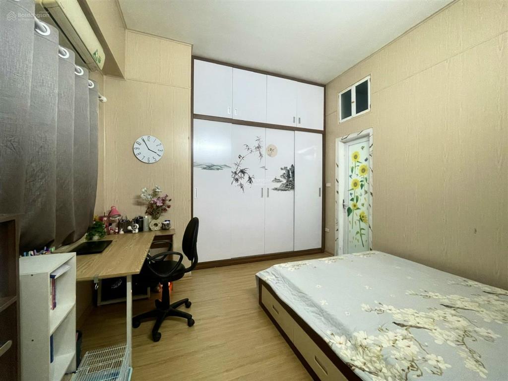 Chính chủ bán cắt lỗ gần 1 tỷ căn 3pn 103m2 tại ct2 full nội thất mới đẹp tại kđt văn khê, hà đông