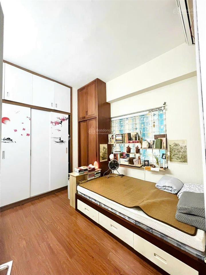 Chính chủ bán cắt lỗ gần 1 tỷ căn 3pn 103m2 tại ct2 full nội thất mới đẹp tại kđt văn khê, hà đông