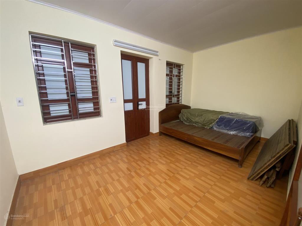 Phòng trọ số 5 ngõ 69/139 hoa lâm việt hưng. điều hoà, nóng lạnh, có ban công,intenet, máy lọc nước