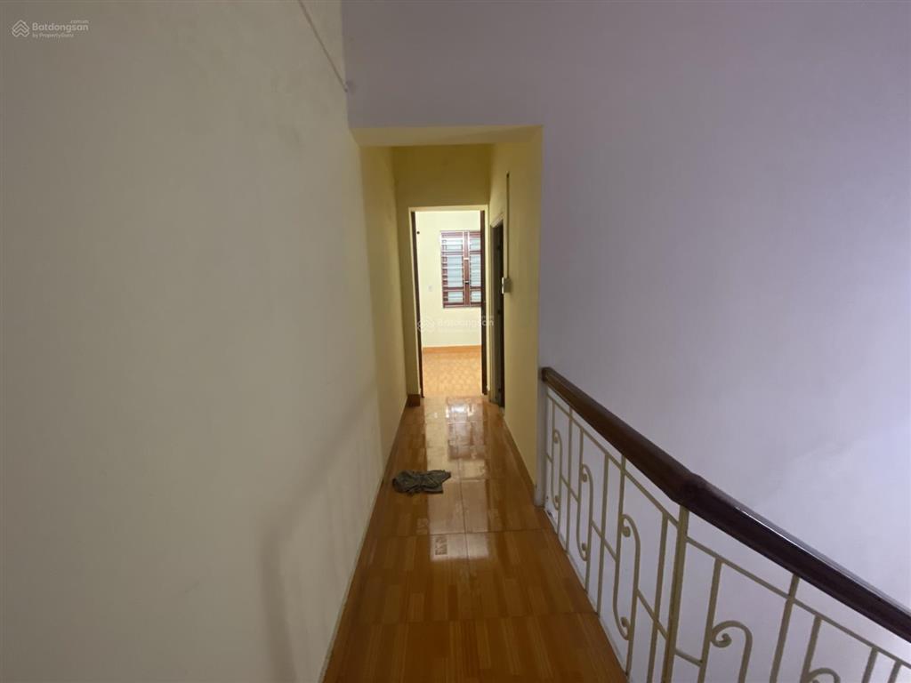 Phòng trọ số 5 ngõ 69/139 hoa lâm việt hưng. điều hoà, nóng lạnh, có ban công,intenet, máy lọc nước
