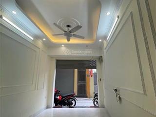 Bán nhà riêng tại ngõ 604 ngọc thụy, 35m2, ngõ ô tô thông