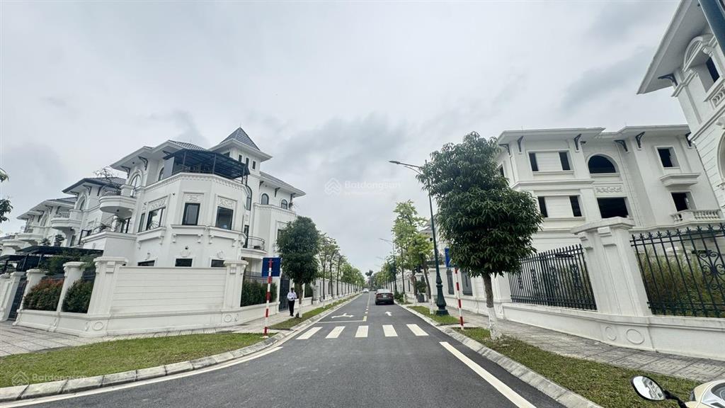 Bán biệt thự vườn cam, 40 tỷ, 250 m2 ở vành đai 3.5, xã vân canh, hoài đức, hà nội