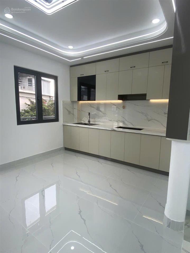 Nhà đẹp lê văn khương gara ô tô trong nhà giá nhỉnh 6 tỷ  5x18m
