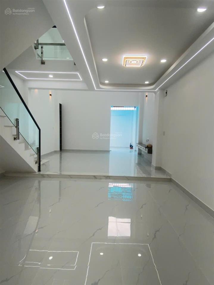 Nhà đẹp lê văn khương gara ô tô trong nhà giá nhỉnh 6 tỷ  5x18m
