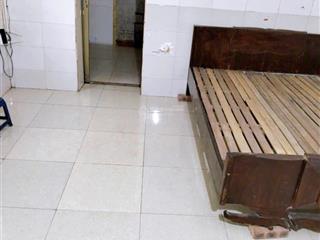 Nhà cho thuê nguyễn chí thanh gần trường học, chợ, đi cửa riêng, có chỗ để xe