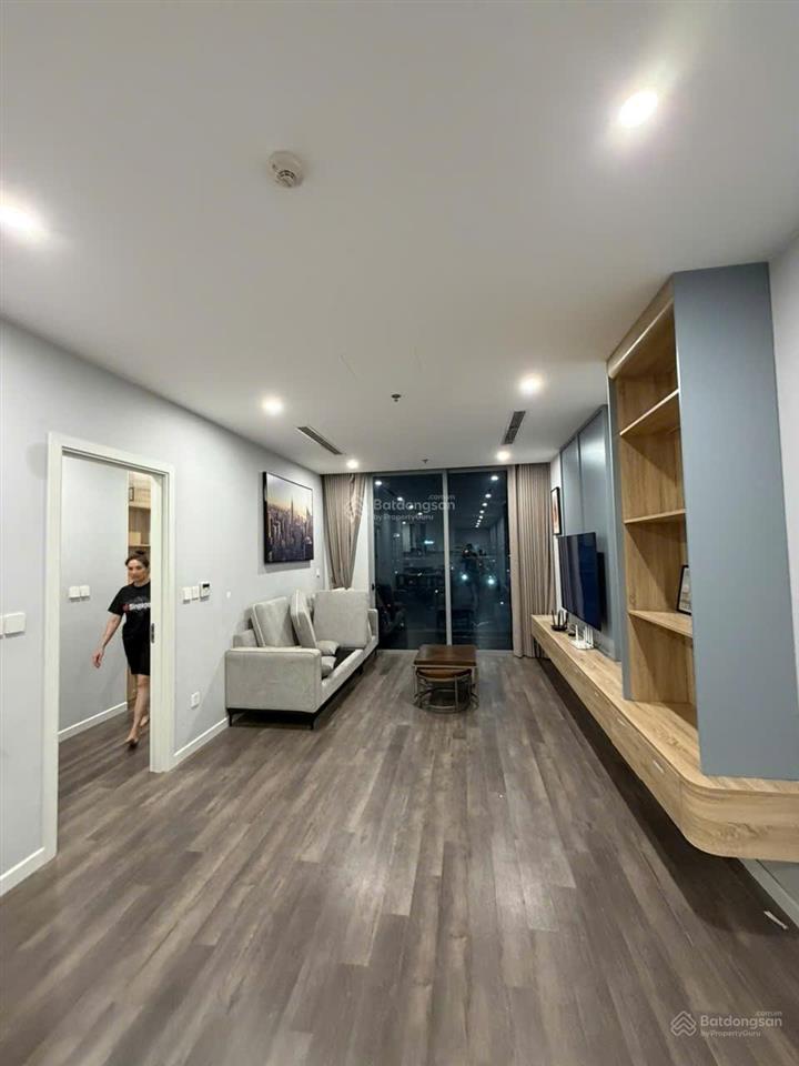 Cho thuê cc 3pn, 2wc, 116m2, 28 triệu vnd tại chung cư the nine, phường mai dịch, hà nội hot!