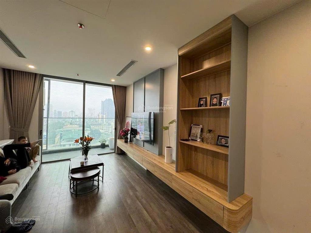 Cho thuê cc 3pn, 2wc, 116m2, 28 triệu vnd tại chung cư the nine, phường mai dịch, hà nội hot!