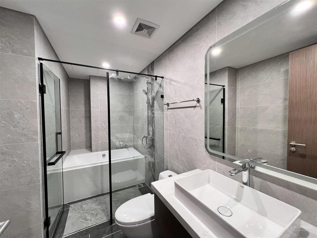 Cho thuê căn hộ 3pn, 2wc, 108m2 tại hoàng thành pearl, 21 triệu vnd