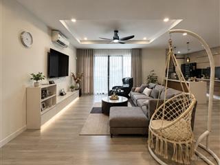Cho thuê căn hộ 4pn dự án kosmo tây hồ  ngoại giao đoàn   em hướng 0336 426 ***