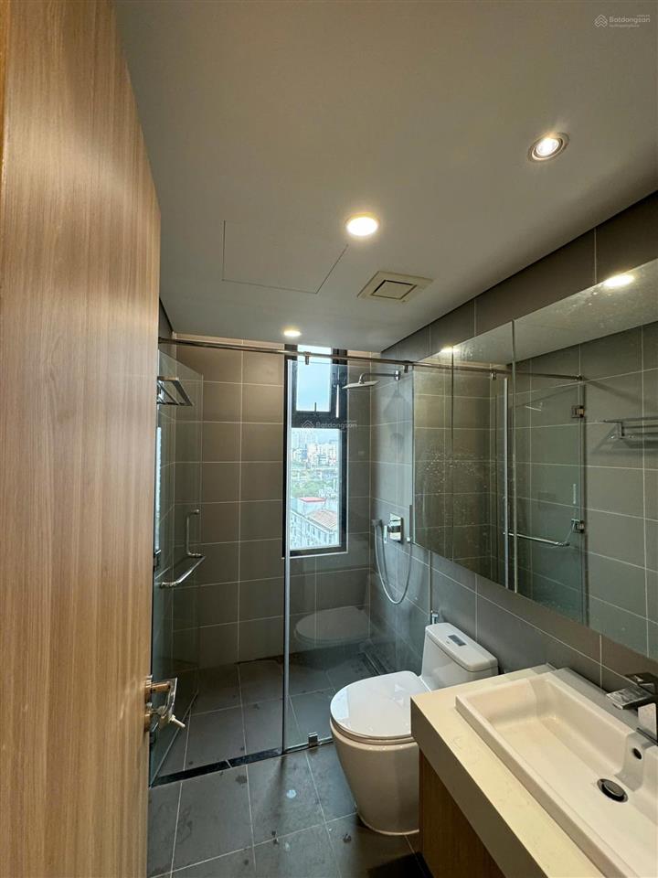 Bán chcc the zei 108m2  lê đức thọ căn góc 3 phòng ngủ  ban công đông nam.  0336 426 ***