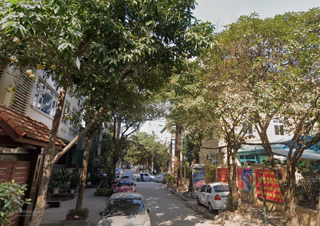 Bán tòa nhà văn phòng đường duy tân, 8 tầng x 600m2, mặt tiền 20m, giá 375 tỷ